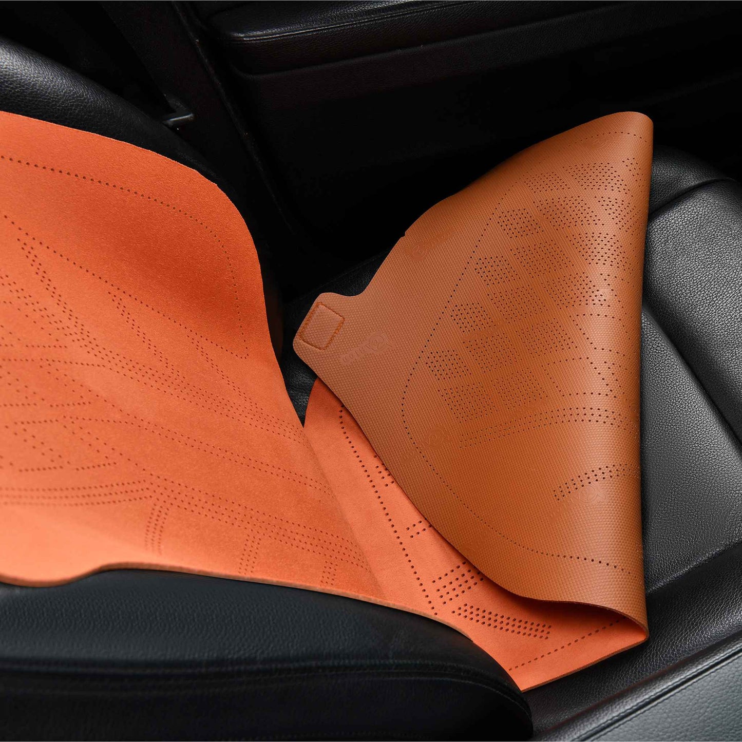 Luxus SeatSkin™ Housses de Siège sur Mesure en Suédine – Motif Losange Marron Chocolat