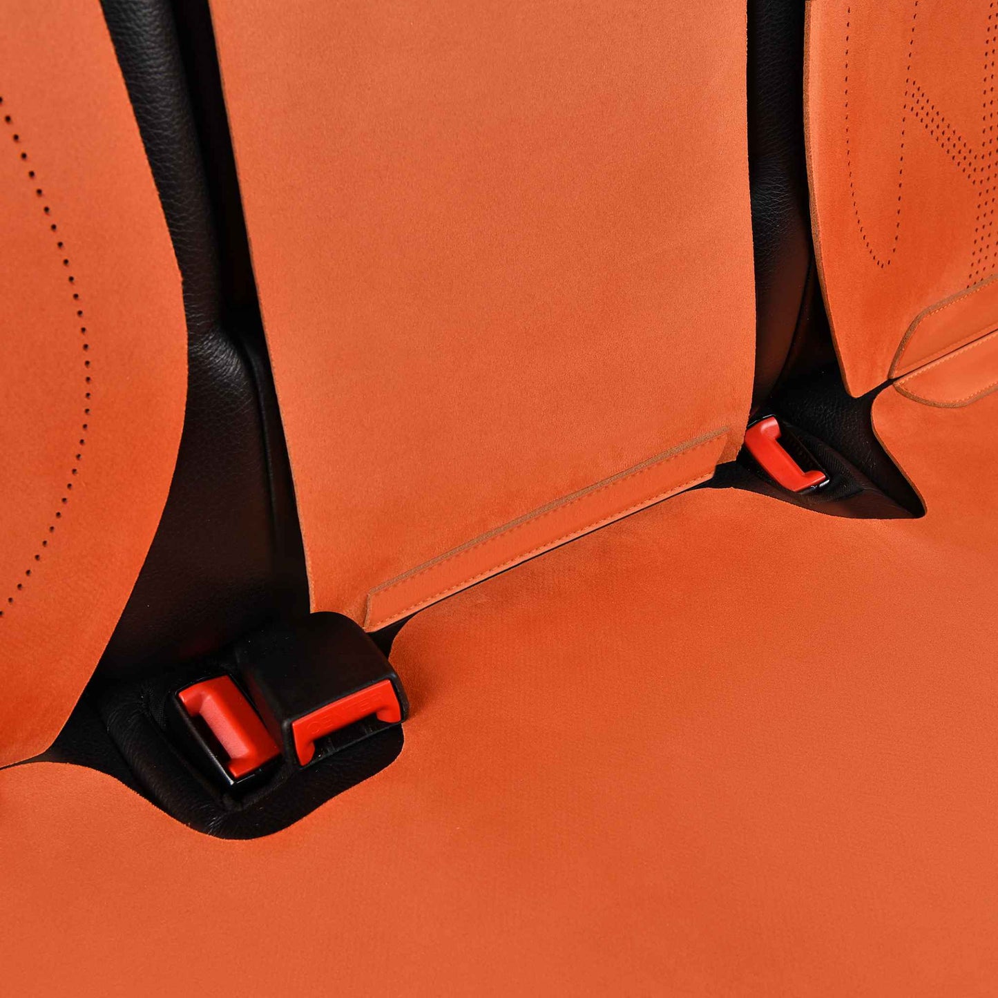Luxus SeatSkin™ Housses de Siège sur Mesure en Suédine – Motif Losange Noir