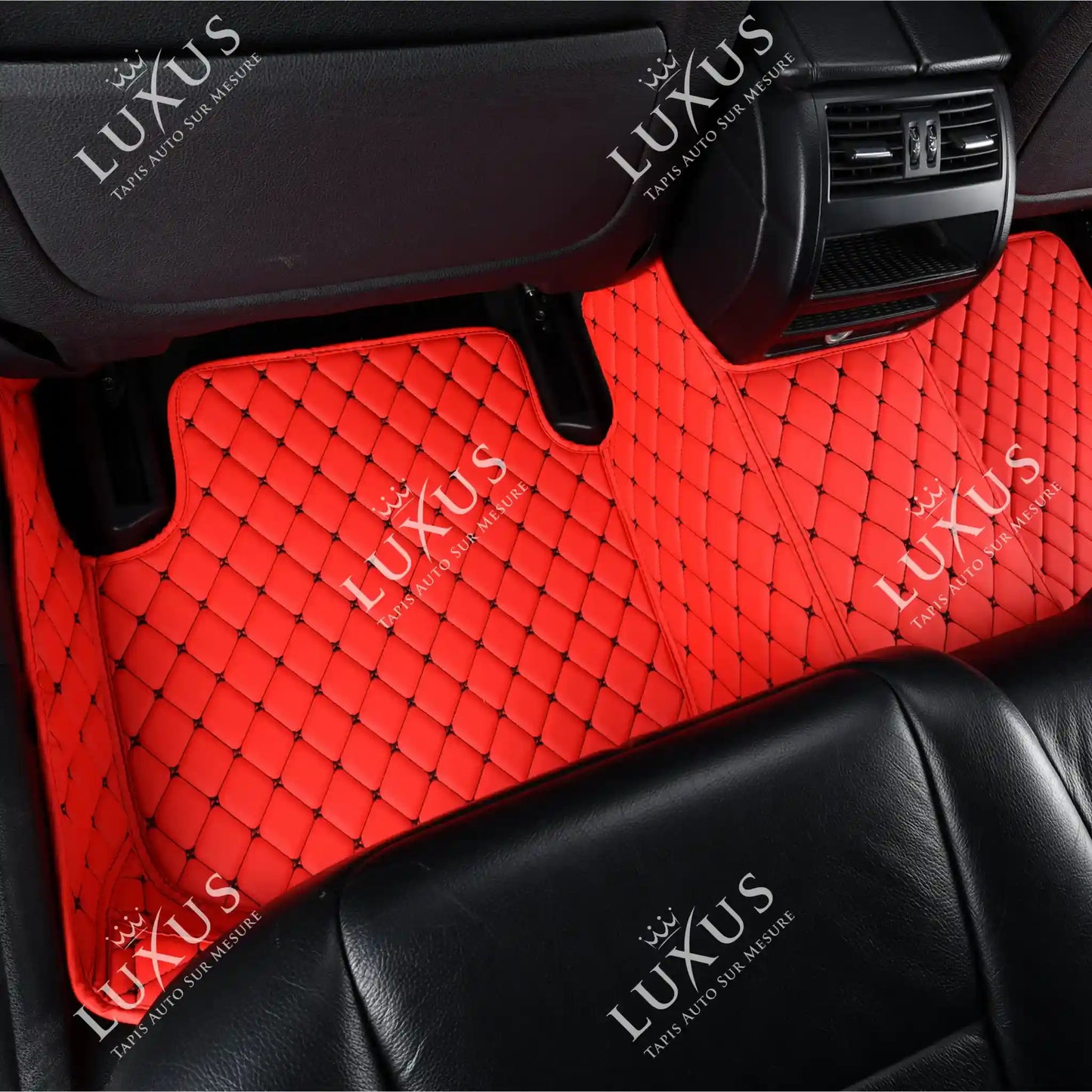 Tapis de Sol 3D sur Mesure Premium Luxus – Motif Losange Rouge Ferrari avec Surpiqûres Noires
