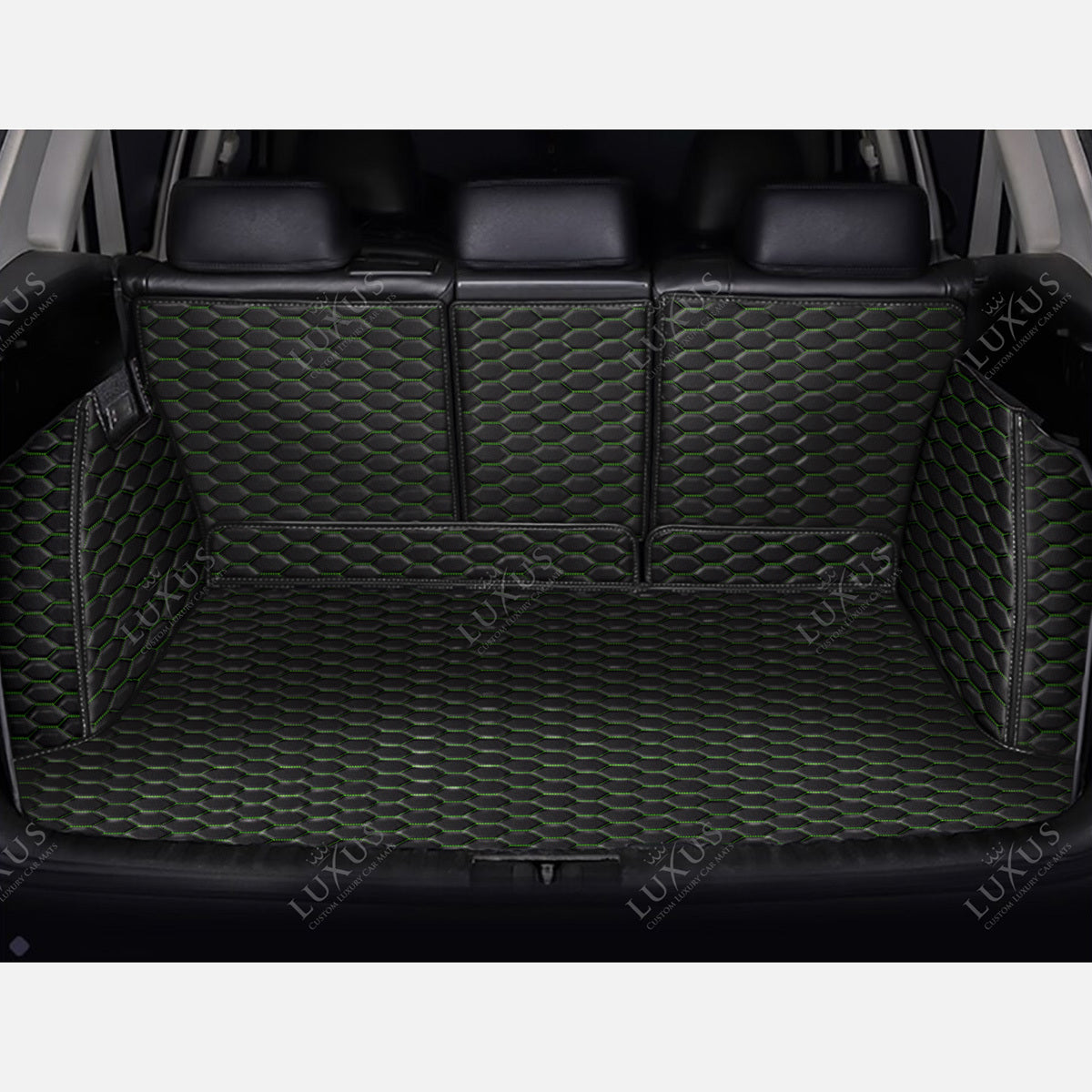 Tapis de Coffre 3D Intégral sur Mesure Premium Luxus – Motif Nid d’Abeille Noir avec Surpiqûres Vertes