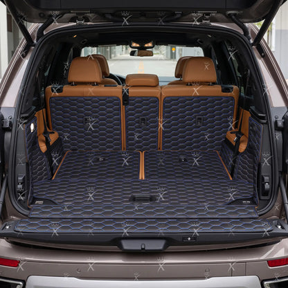 Tapis de Coffre 3D Intégral sur Mesure Premium Luxus – Motif Nid d’Abeille Noir avec Surpiqûres Bleues
