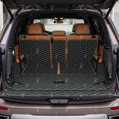 Tapis de Coffre 3D Intégral sur Mesure Premium Luxus – Motif Nid d’Abeille Noir avec Surpiqûres Vertes