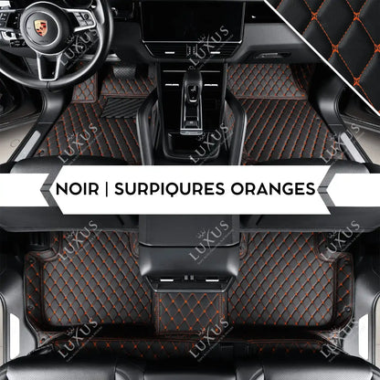 Tapis de Sol 3D Sur Mesure Premium Luxus – Motif Losange Noir avec Surpiqûres Oranges
