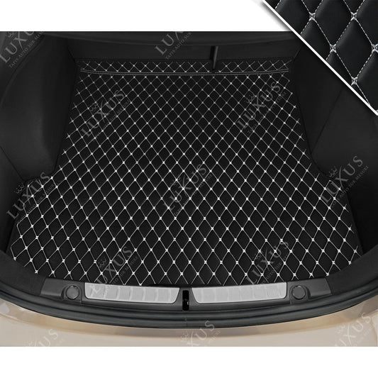 Tapis de Coffre sur Mesure Premium Luxus – Motif Losange Noir avec Surpiqûres Blanches