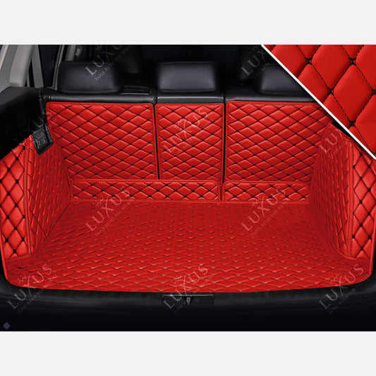 Tapis de Coffre 3D Intégral sur Mesure Premium Luxus – Motif Losange Rouge Ferrari avec Surpiqûres Noires
