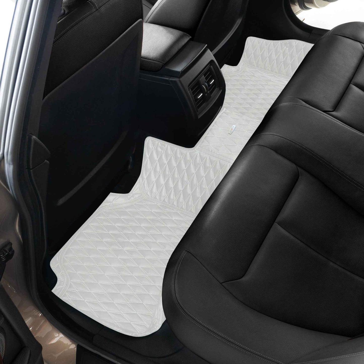 Tapis de Sol 3D sur Mesure Premium Luxus – Motif Double Losange Blanc Neige