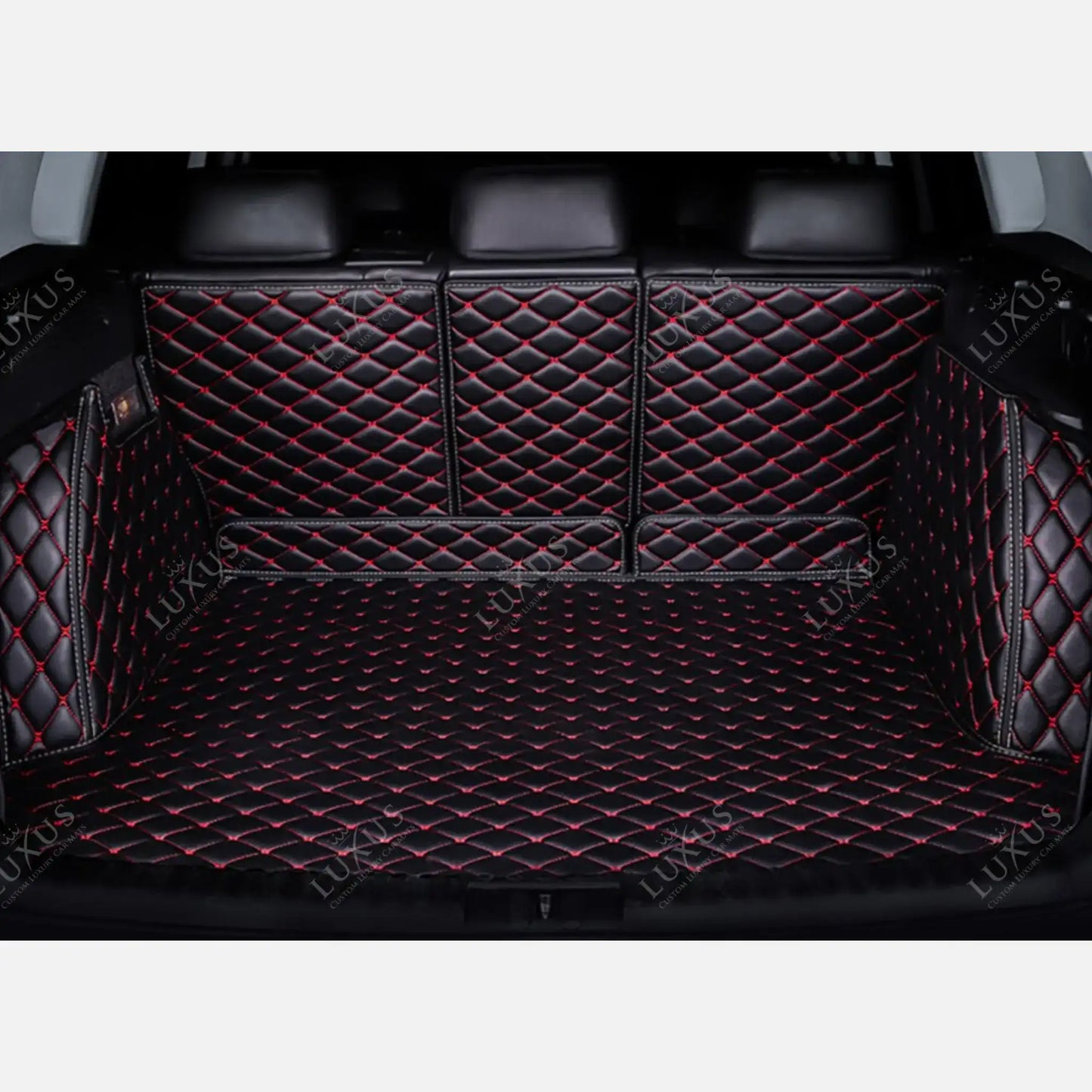 Tapis de Coffre 3D Intégral sur Mesure Premium Luxus – Motif Losange Noir avec Surpiqûres Rouges