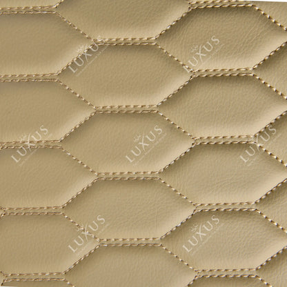 Tapis de Coffre sur Mesure Premium Luxus – Motif Nid d’Abeille Beige Crème