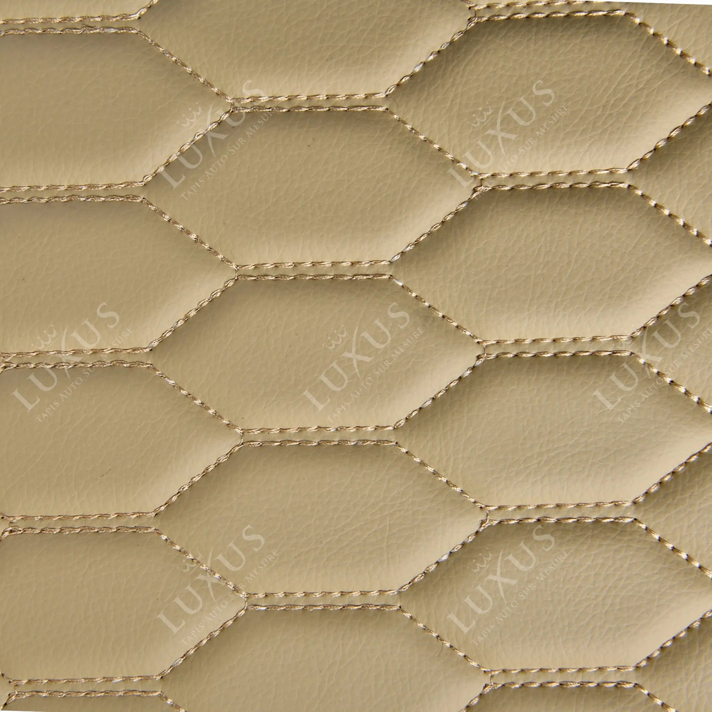 Tapis de Coffre 3D Intégral sur Mesure Premium Luxus – Motif Nid d’Abeille Beige Crème