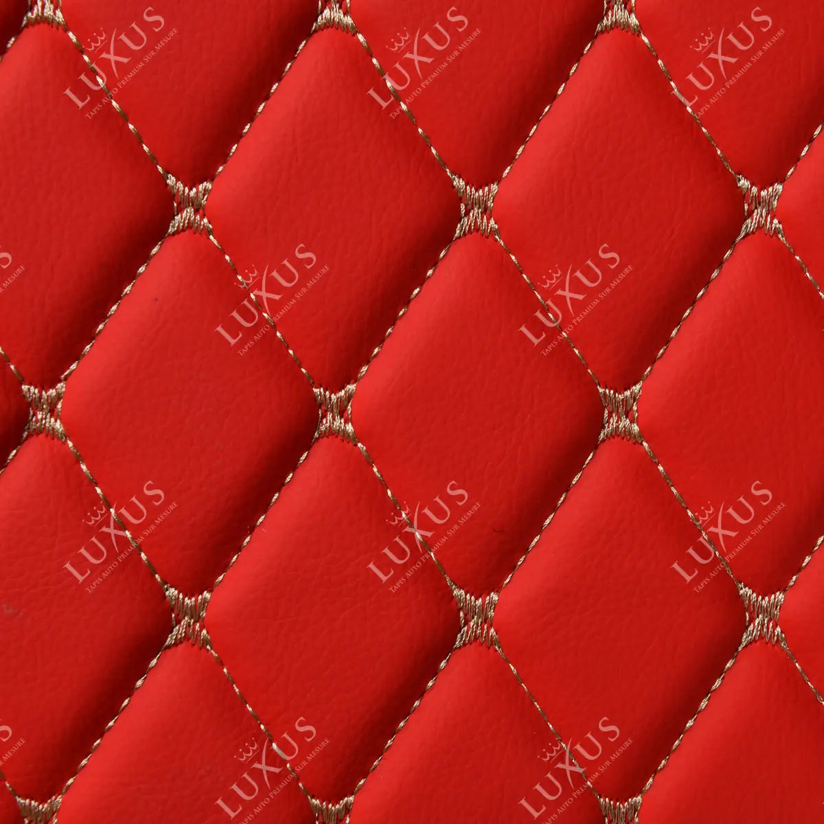 Tapis de Coffre 3D Intégral sur Mesure Premium Luxus – Motif Losange Rouge Ferrari