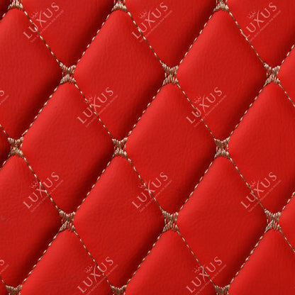 Tapis de Coffre 3D Intégral sur Mesure Premium Luxus – Motif Losange Rouge Ferrari