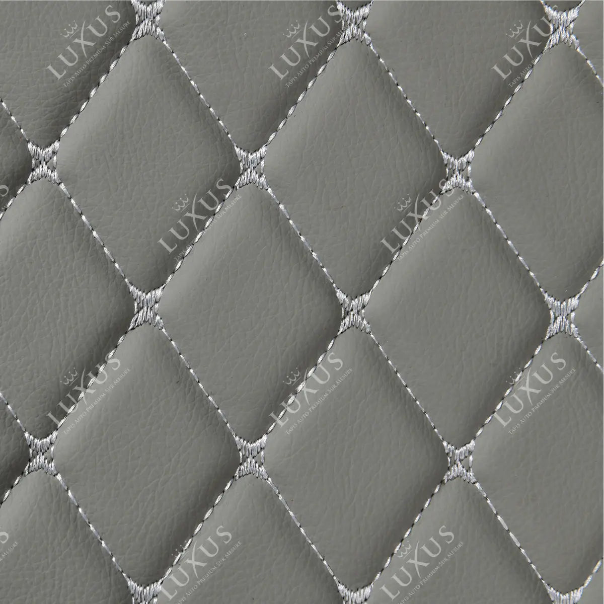 Tapis de Coffre sur Mesure Premium Luxus – Motif Losange Gris Perle