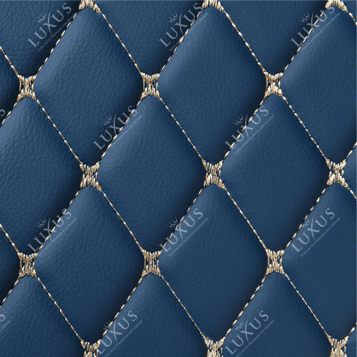 Tapis de Coffre sur Mesure Premium Luxus – Motif Losange Bleu Vintage