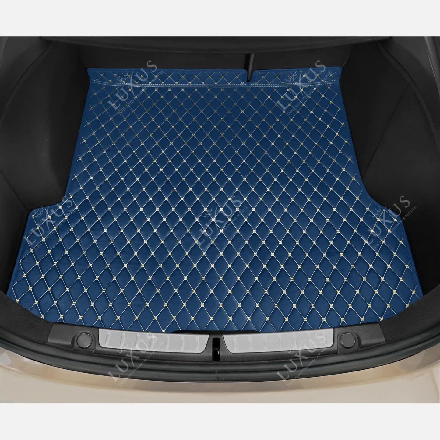 Tapis de Coffre sur Mesure Premium Luxus – Motif Losange Bleu Vintage
