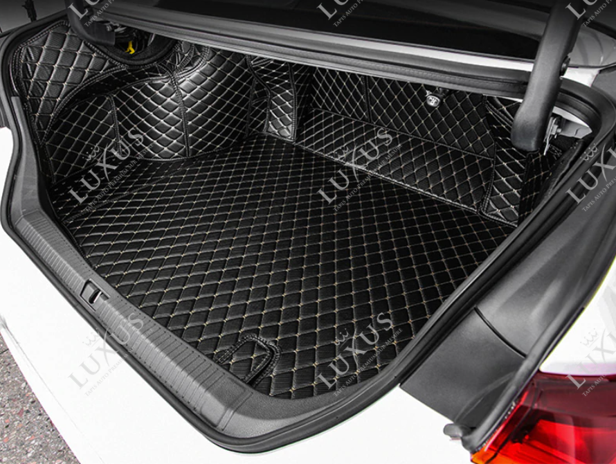 Tapis de coffre 3D intégral sur mesure premium Luxus – motif losange noir avec surpiqûres beiges